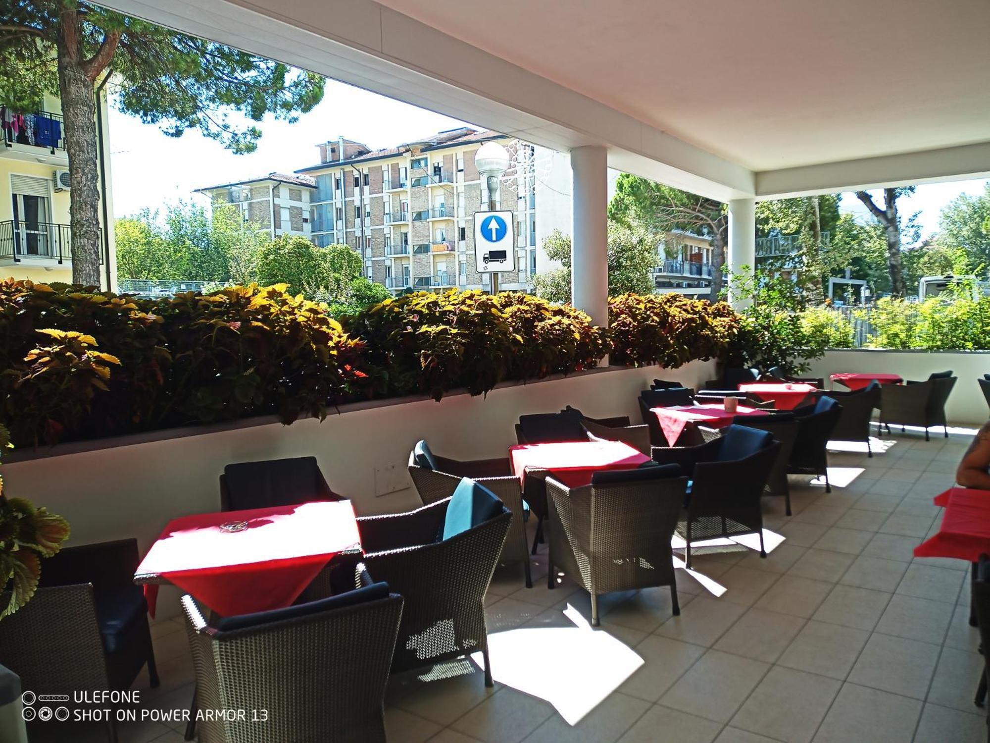 Hotel Firenze Bibione Dış mekan fotoğraf