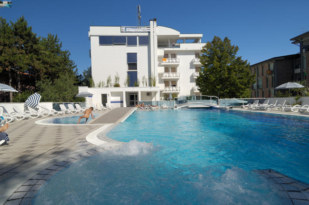 Hotel Firenze Bibione Dış mekan fotoğraf